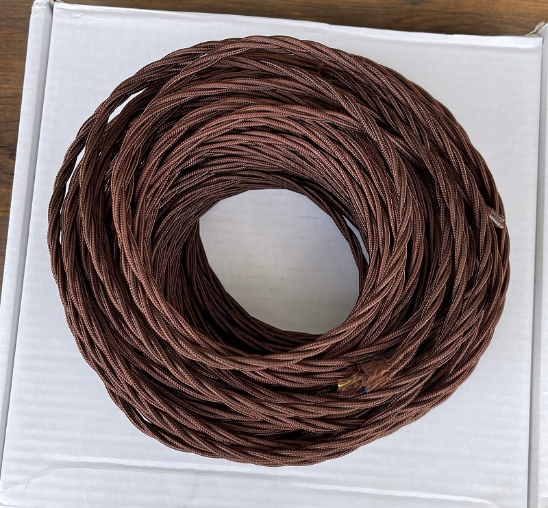 SK kabel točený, syntetické hedvábí, 3 x 0,75 mmq, hnědý