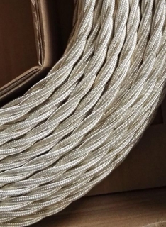 SK kabel silný točený, syntetické hedvábí, 3 x 1,0 mmq, slonovina